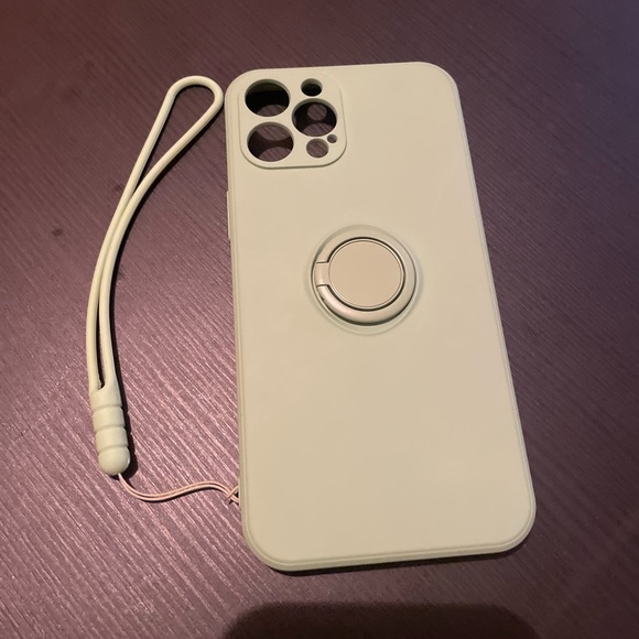 Selling I phone 12 pro Max covers. I lost my phone. Brand new and used - Picture 12 of 16